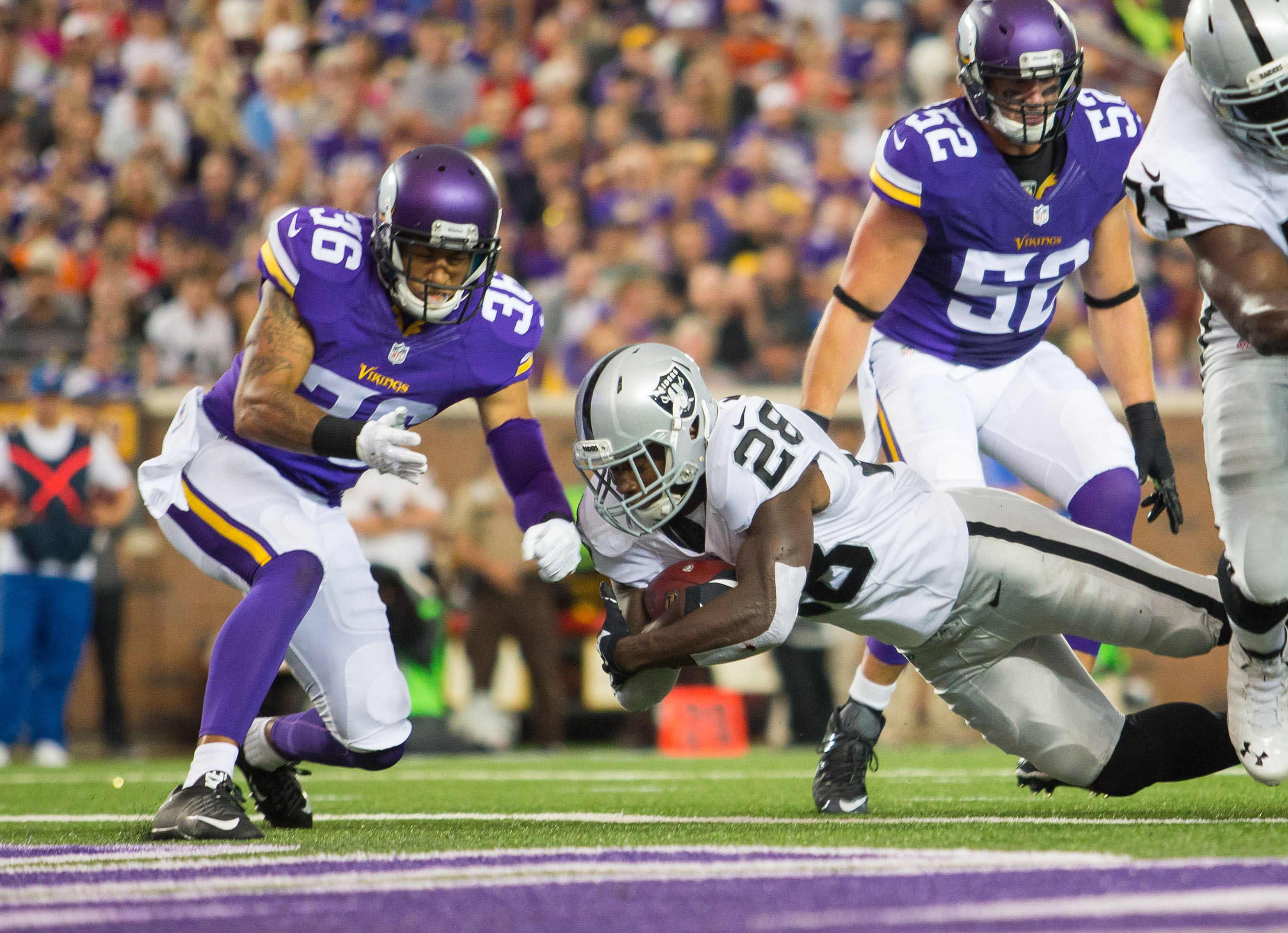 Cordarrelle Patterson already recruiting Adrian Peterson to the Raiders