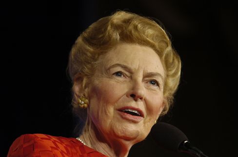 Phyllis Schlafly, conservative icon, Eagle Forum founder, ERA opponent, dead at 92