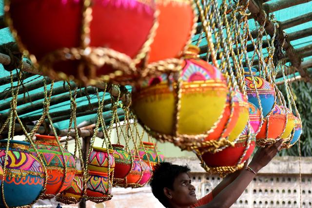 Government should have reversed order on Dahi Handi festival: Shiv Sena