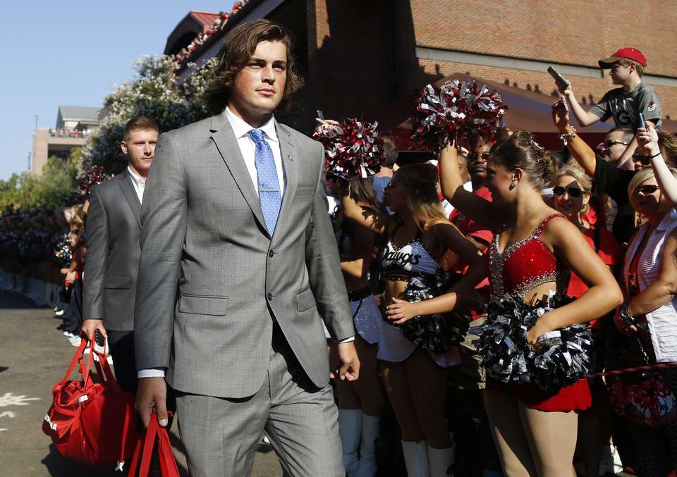 Freshman QB Eason to start for No. 9 Georgia vs Nicholls