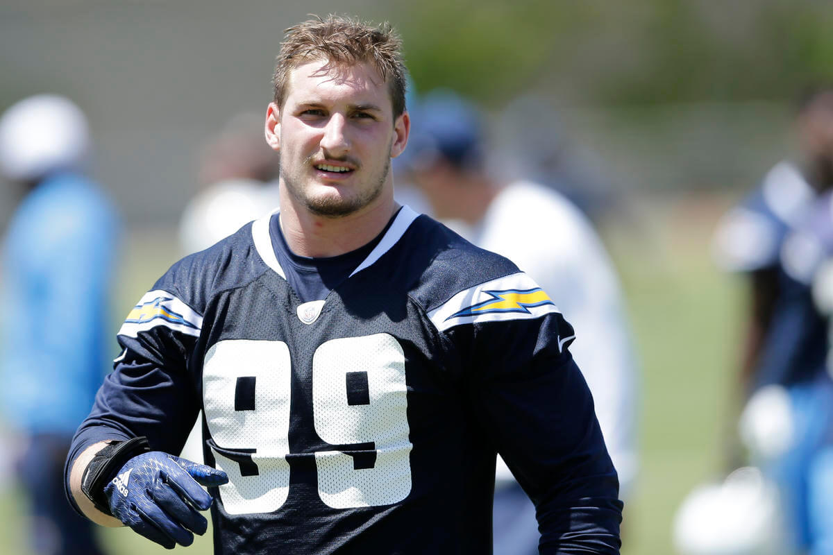 Chargers announce they've signed Joey Bosa to 4-year deal