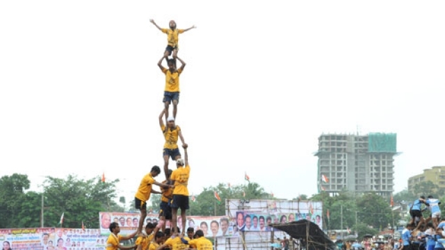 Government should have reversed order on Dahi Handi festival: Shiv Sena