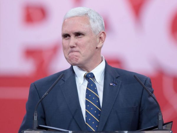 Some Republicans Abandon Trump, But Some Still Stick by Him