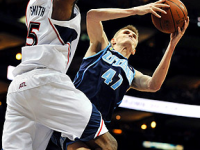 Minnesota Timberwolves Sign Andrei Kirilenko to Two Year Deal