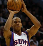 Lakers are interested in forward Raja Bell