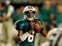 Kansas City Royals Sign Ex-Dolphins QB Pat White