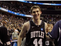 March Madness: Butler Bulldogs look to take down the Wisconsin Badgers