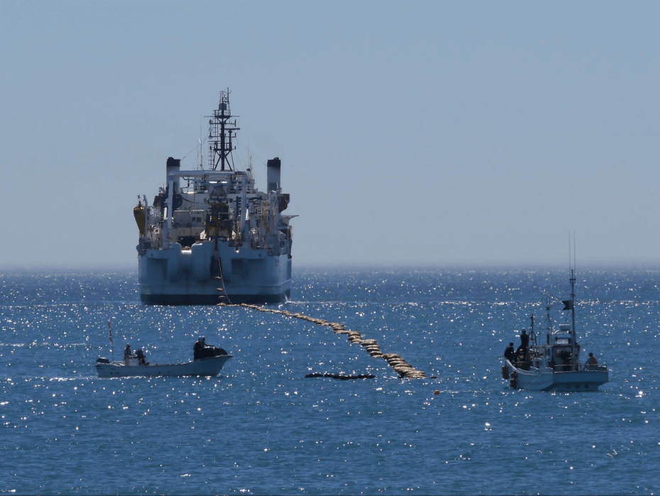 Google, Facebook investing in submarine cable system from LA to Hong Kong