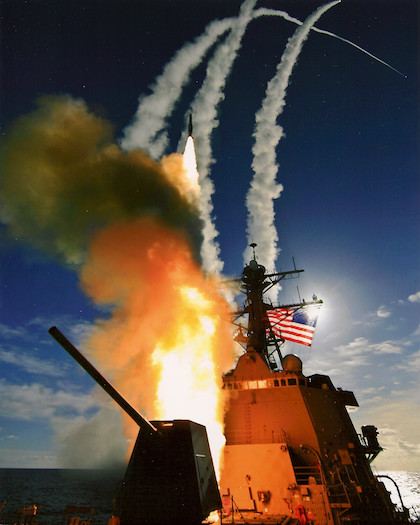 US Destroyer Again Targeted by Missiles Off Coast of Yemen